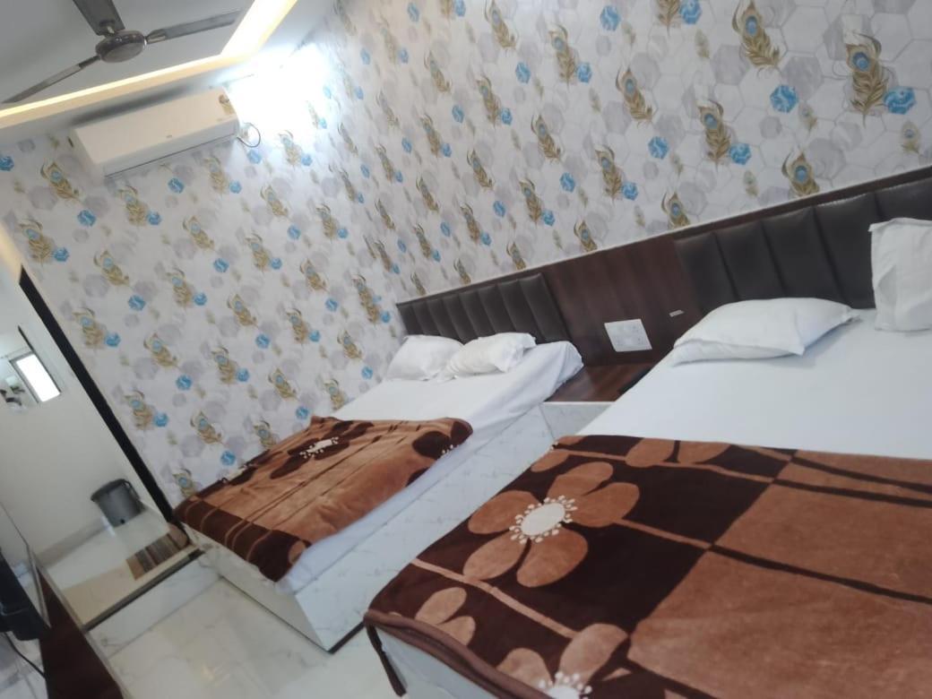 Hotel Shree Shyam Sharnam Godarpura Екстер'єр фото