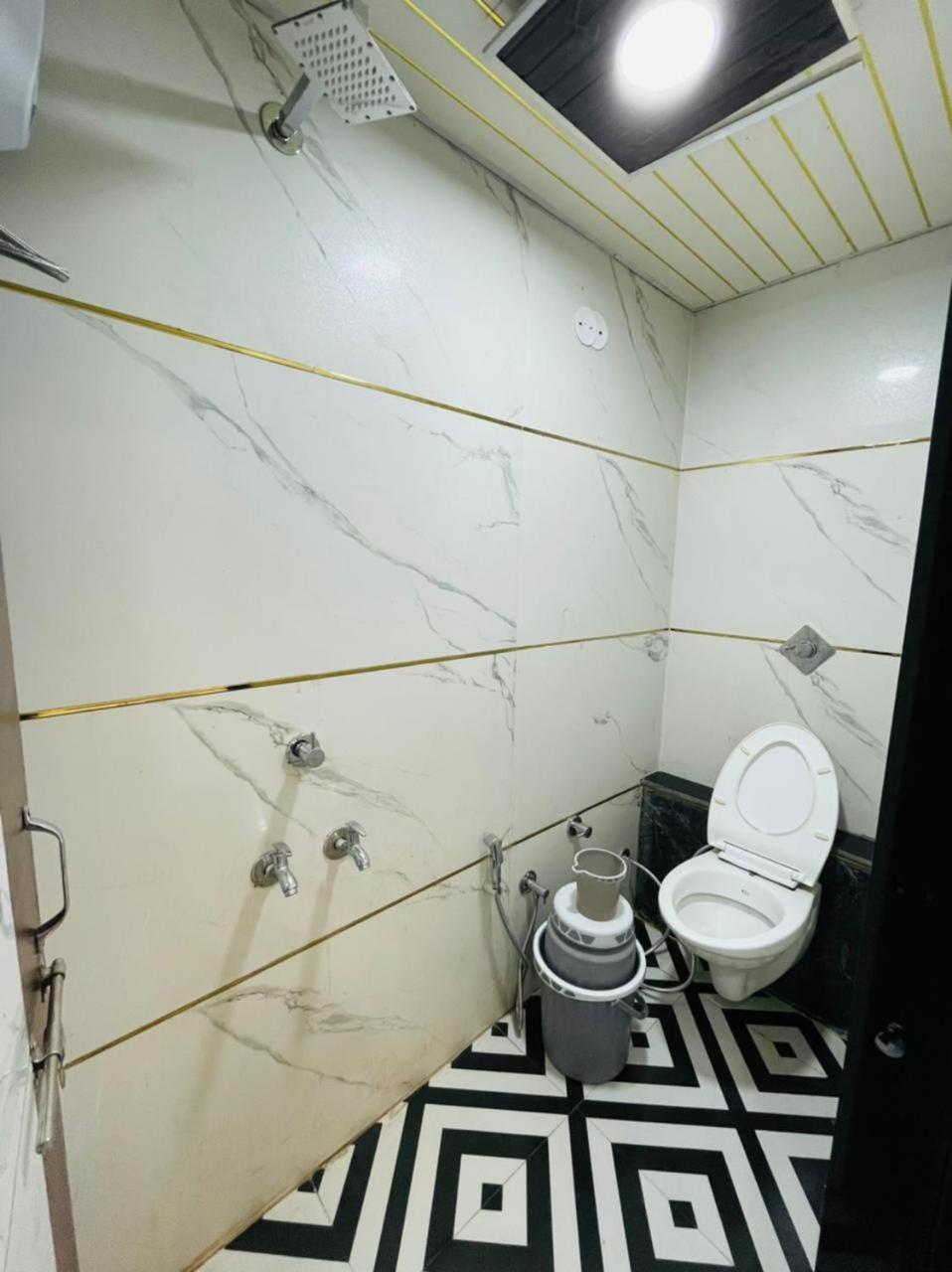 Hotel Shree Shyam Sharnam Godarpura Екстер'єр фото
