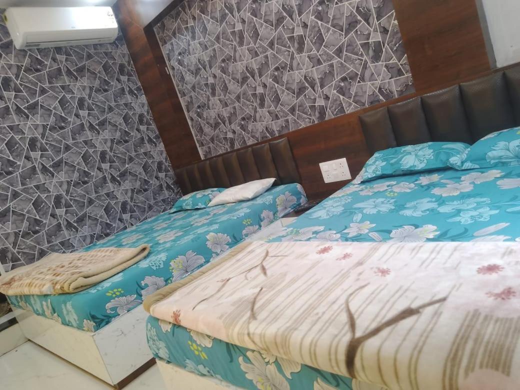 Hotel Shree Shyam Sharnam Godarpura Екстер'єр фото